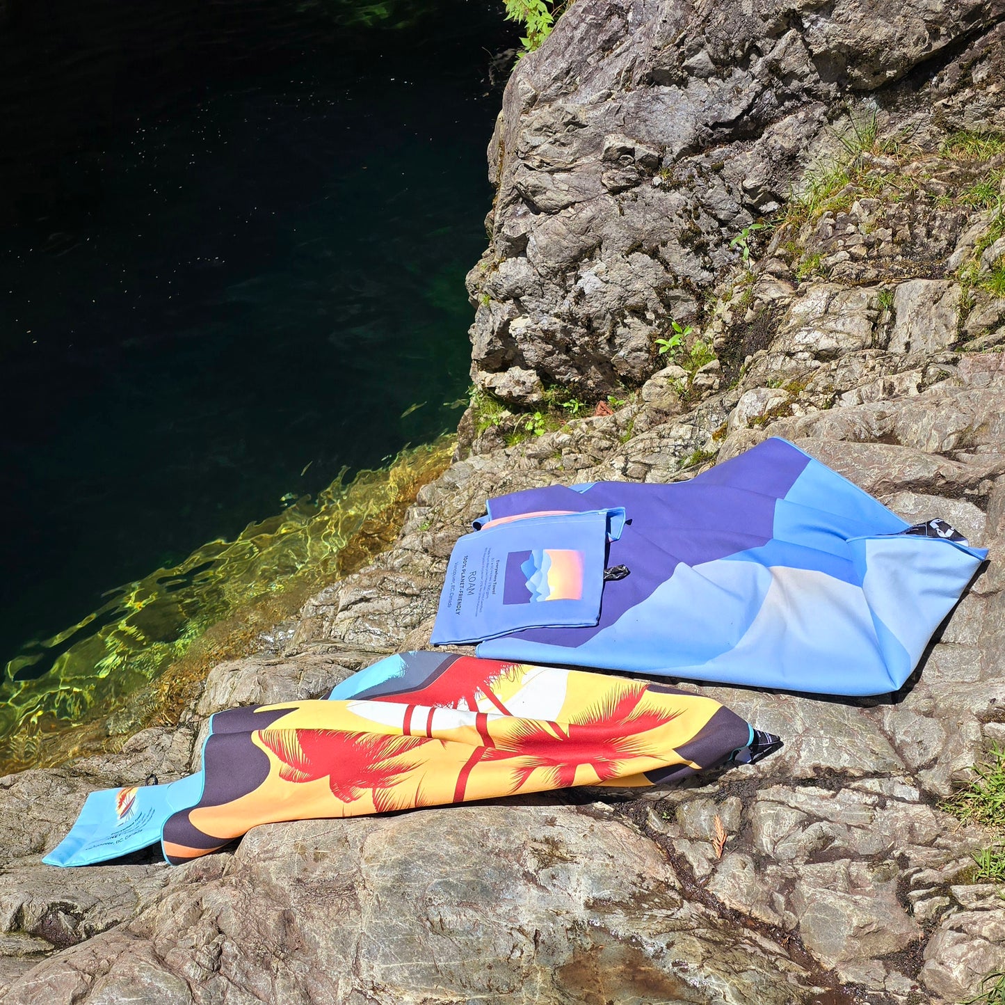 XL Beach Towel with Pocket_ 100% Eco Friendly _ GRS Certified